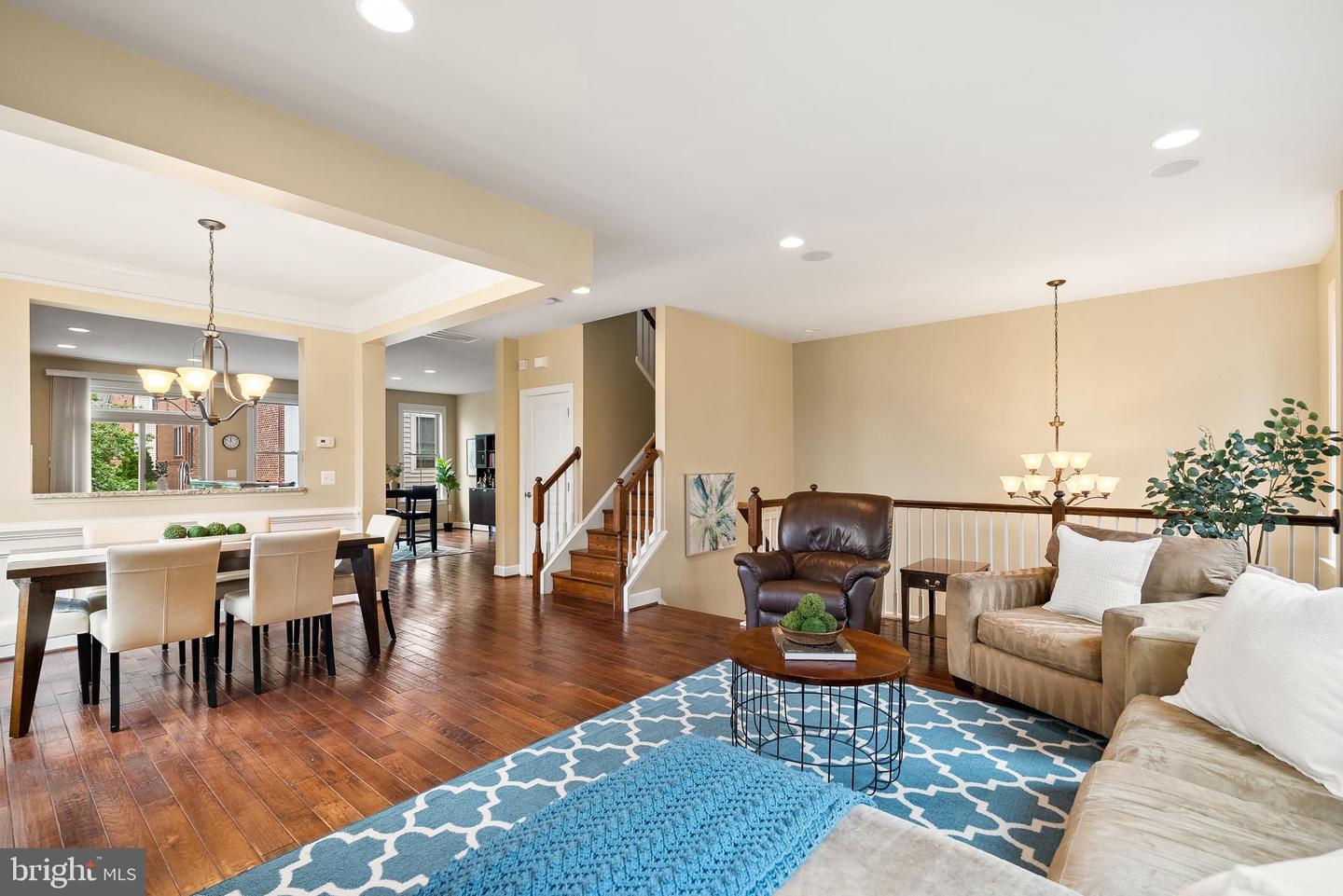 3357 KEMPER RD, ARLINGTON, Virginia 22206, 4 Bedrooms Bedrooms, ,3 BathroomsBathrooms,Residential,For sale,3357 KEMPER RD,VAAR2054942 MLS # VAAR2054942