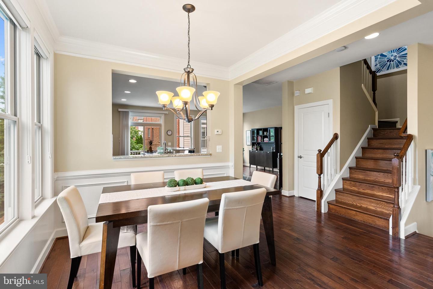3357 KEMPER RD, ARLINGTON, Virginia 22206, 4 Bedrooms Bedrooms, ,3 BathroomsBathrooms,Residential,For sale,3357 KEMPER RD,VAAR2054942 MLS # VAAR2054942
