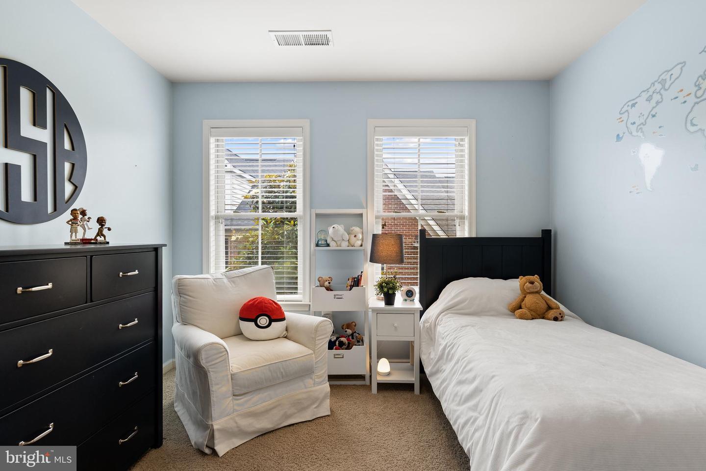 3357 KEMPER RD, ARLINGTON, Virginia 22206, 4 Bedrooms Bedrooms, ,3 BathroomsBathrooms,Residential,For sale,3357 KEMPER RD,VAAR2054942 MLS # VAAR2054942