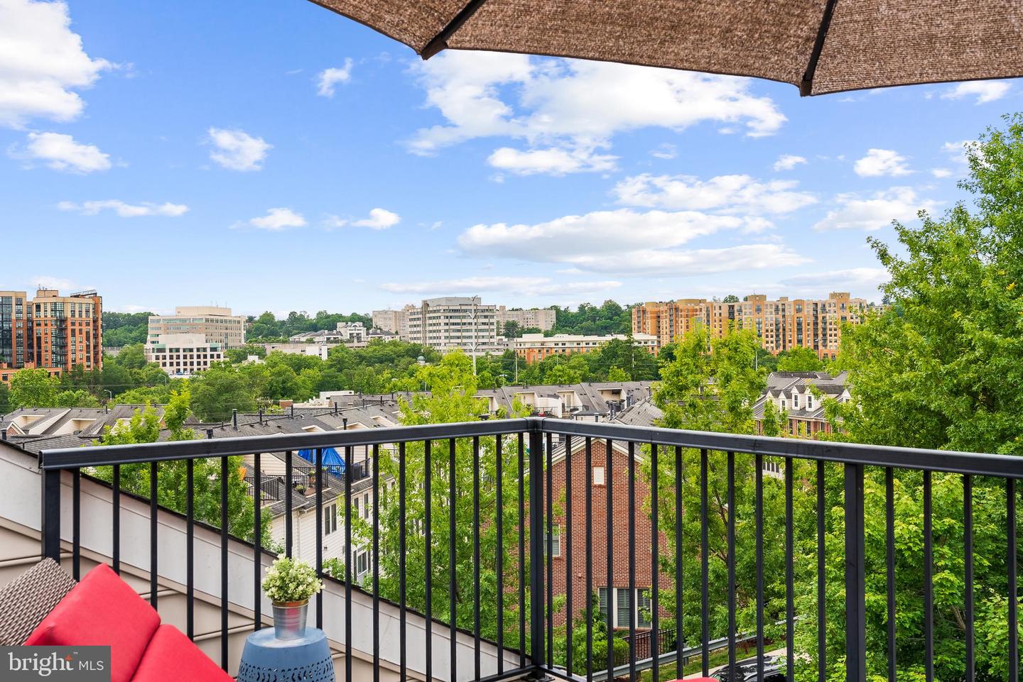 3357 KEMPER RD, ARLINGTON, Virginia 22206, 4 Bedrooms Bedrooms, ,3 BathroomsBathrooms,Residential,For sale,3357 KEMPER RD,VAAR2054942 MLS # VAAR2054942