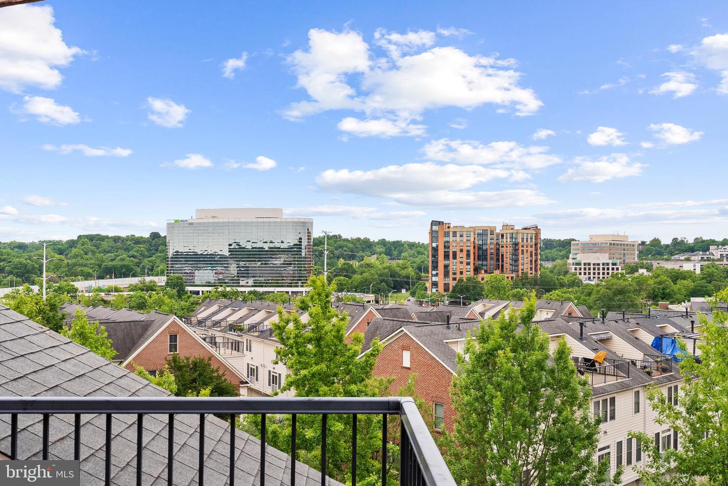 3357 KEMPER RD, ARLINGTON, Virginia 22206, 4 Bedrooms Bedrooms, ,3 BathroomsBathrooms,Residential,For sale,3357 KEMPER RD,VAAR2054942 MLS # VAAR2054942