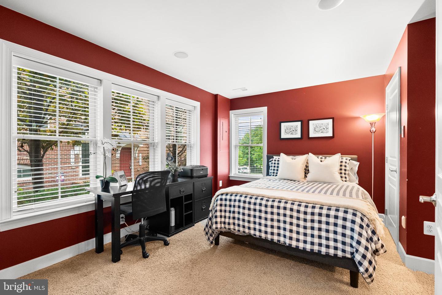 3357 KEMPER RD, ARLINGTON, Virginia 22206, 4 Bedrooms Bedrooms, ,3 BathroomsBathrooms,Residential,For sale,3357 KEMPER RD,VAAR2054942 MLS # VAAR2054942