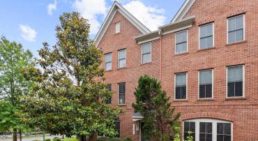 3357 KEMPER RD, ARLINGTON, Virginia 22206, 4 Bedrooms Bedrooms, ,3 BathroomsBathrooms,Residential,For sale,3357 KEMPER RD,VAAR2054942 MLS # VAAR2054942