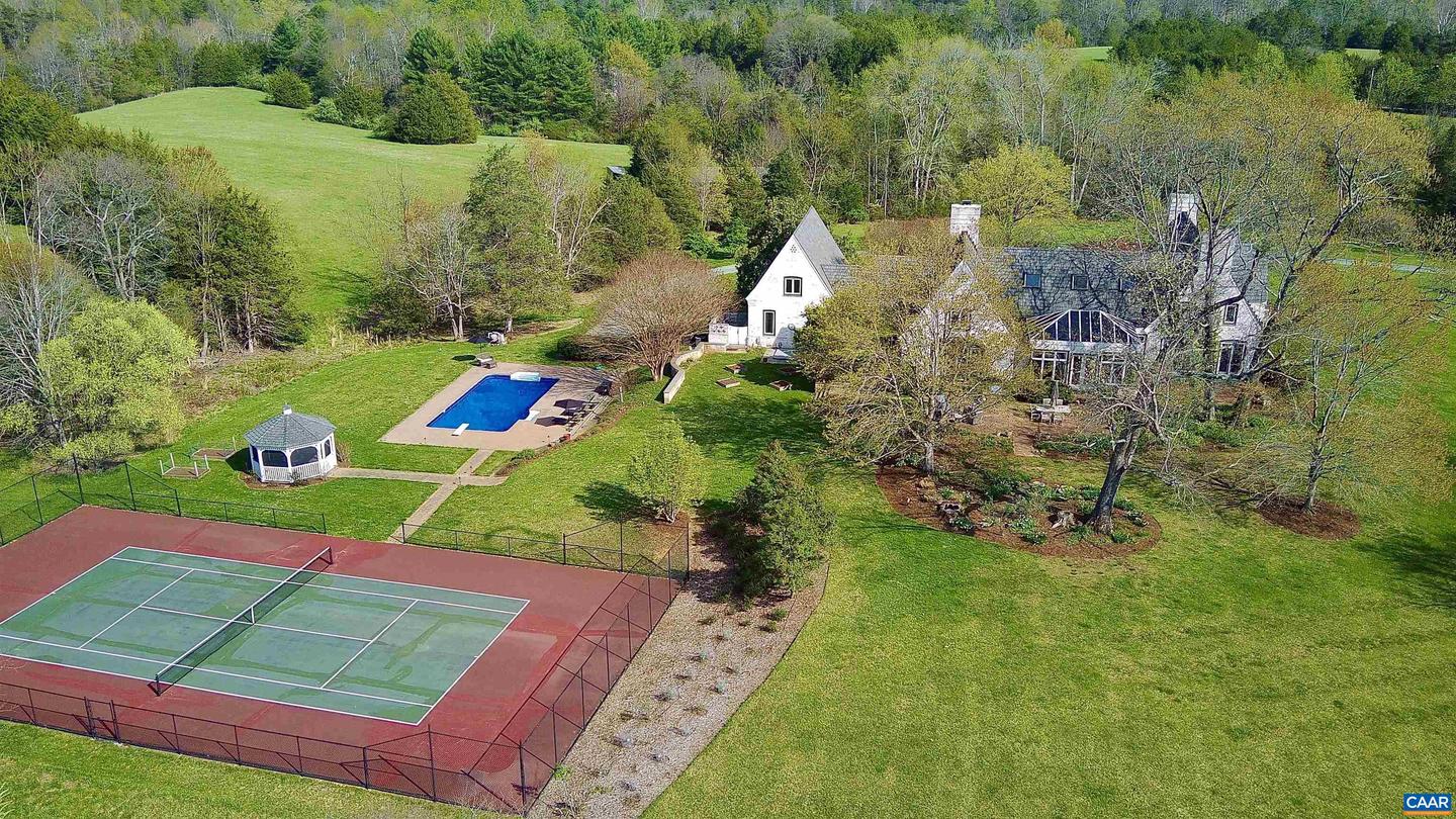 4749 WESLEY CHAPEL RD, FREE UNION, Virginia 22940, 5 Bedrooms Bedrooms, ,5 BathroomsBathrooms,Residential,For sale,4749 WESLEY CHAPEL RD,663030 MLS # 663030