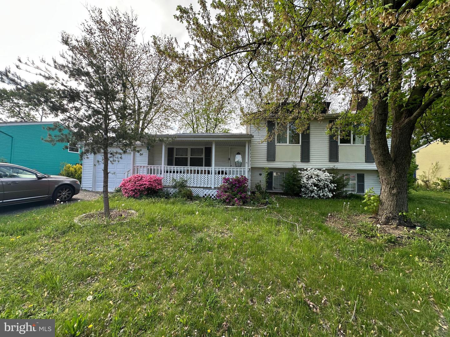 1207 SUNRISE CT, HERNDON, Virginia 20170, 5 Bedrooms Bedrooms, ,3 BathroomsBathrooms,Residential,For sale,1207 SUNRISE CT,VAFX2235378 MLS # VAFX2235378