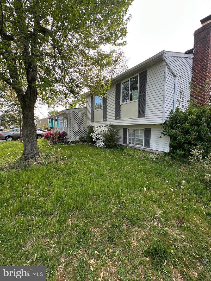1207 SUNRISE CT, HERNDON, Virginia 20170, 5 Bedrooms Bedrooms, ,3 BathroomsBathrooms,Residential,For sale,1207 SUNRISE CT,VAFX2235378 MLS # VAFX2235378