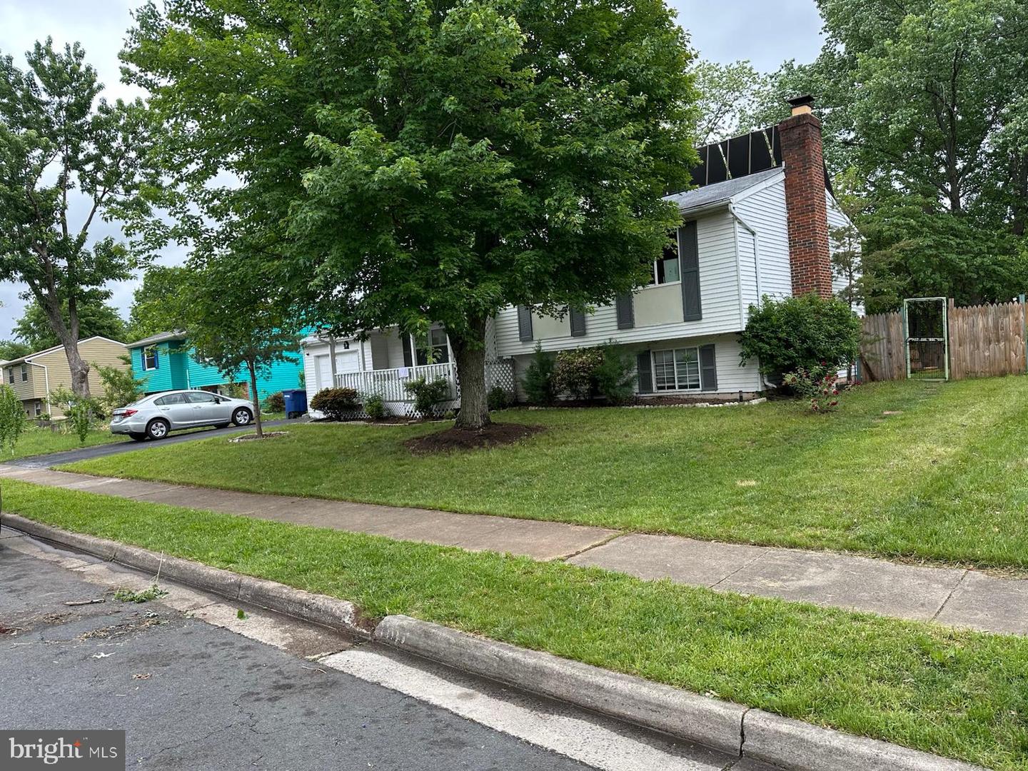 1207 SUNRISE CT, HERNDON, Virginia 20170, 5 Bedrooms Bedrooms, ,3 BathroomsBathrooms,Residential,For sale,1207 SUNRISE CT,VAFX2235378 MLS # VAFX2235378