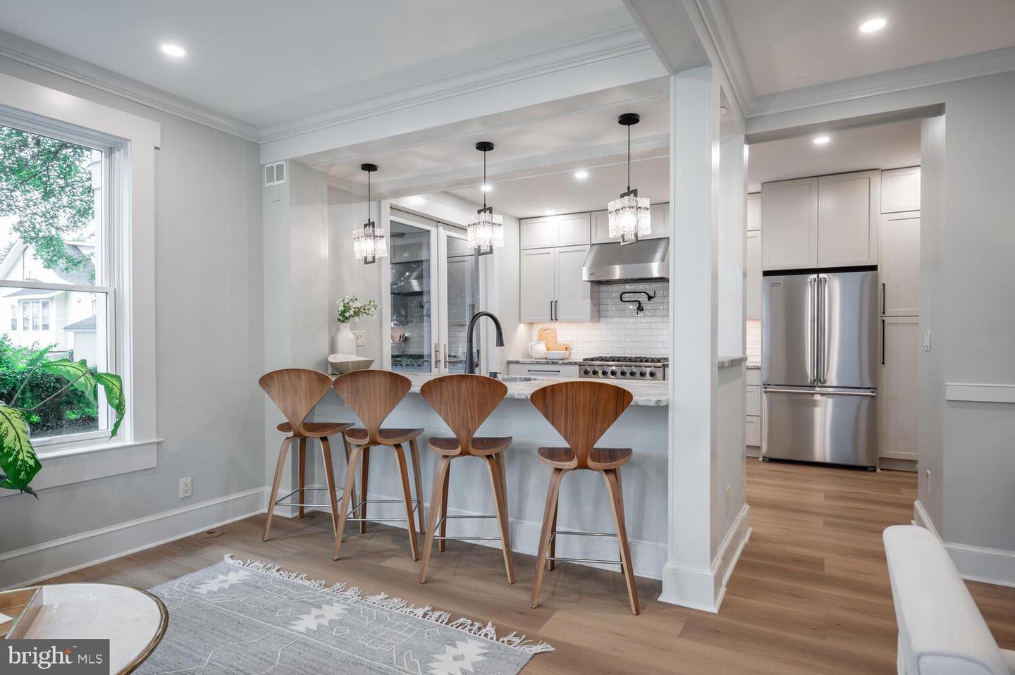 6 W MOUNT IDA AVE, ALEXANDRIA, Virginia 22305, 6 Bedrooms Bedrooms, ,4 BathroomsBathrooms,Residential,For sale,6 W MOUNT IDA AVE,VAAX2044382 MLS # VAAX2044382