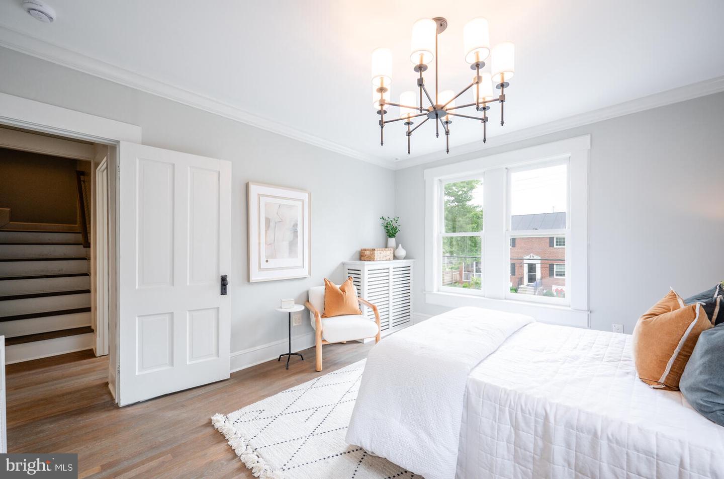 6 W MOUNT IDA AVE, ALEXANDRIA, Virginia 22305, 6 Bedrooms Bedrooms, ,4 BathroomsBathrooms,Residential,For sale,6 W MOUNT IDA AVE,VAAX2044382 MLS # VAAX2044382