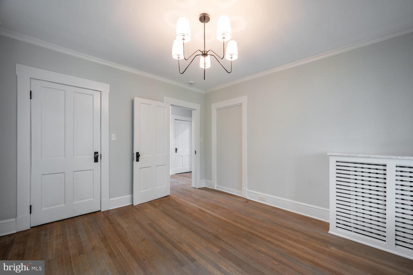 6 W MOUNT IDA AVE, ALEXANDRIA, Virginia 22305, 6 Bedrooms Bedrooms, ,4 BathroomsBathrooms,Residential,For sale,6 W MOUNT IDA AVE,VAAX2044382 MLS # VAAX2044382
