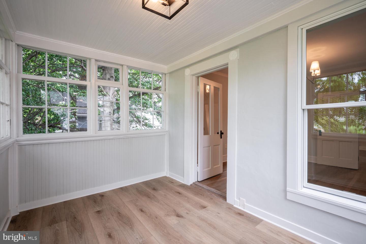6 W MOUNT IDA AVE, ALEXANDRIA, Virginia 22305, 6 Bedrooms Bedrooms, ,4 BathroomsBathrooms,Residential,For sale,6 W MOUNT IDA AVE,VAAX2044382 MLS # VAAX2044382
