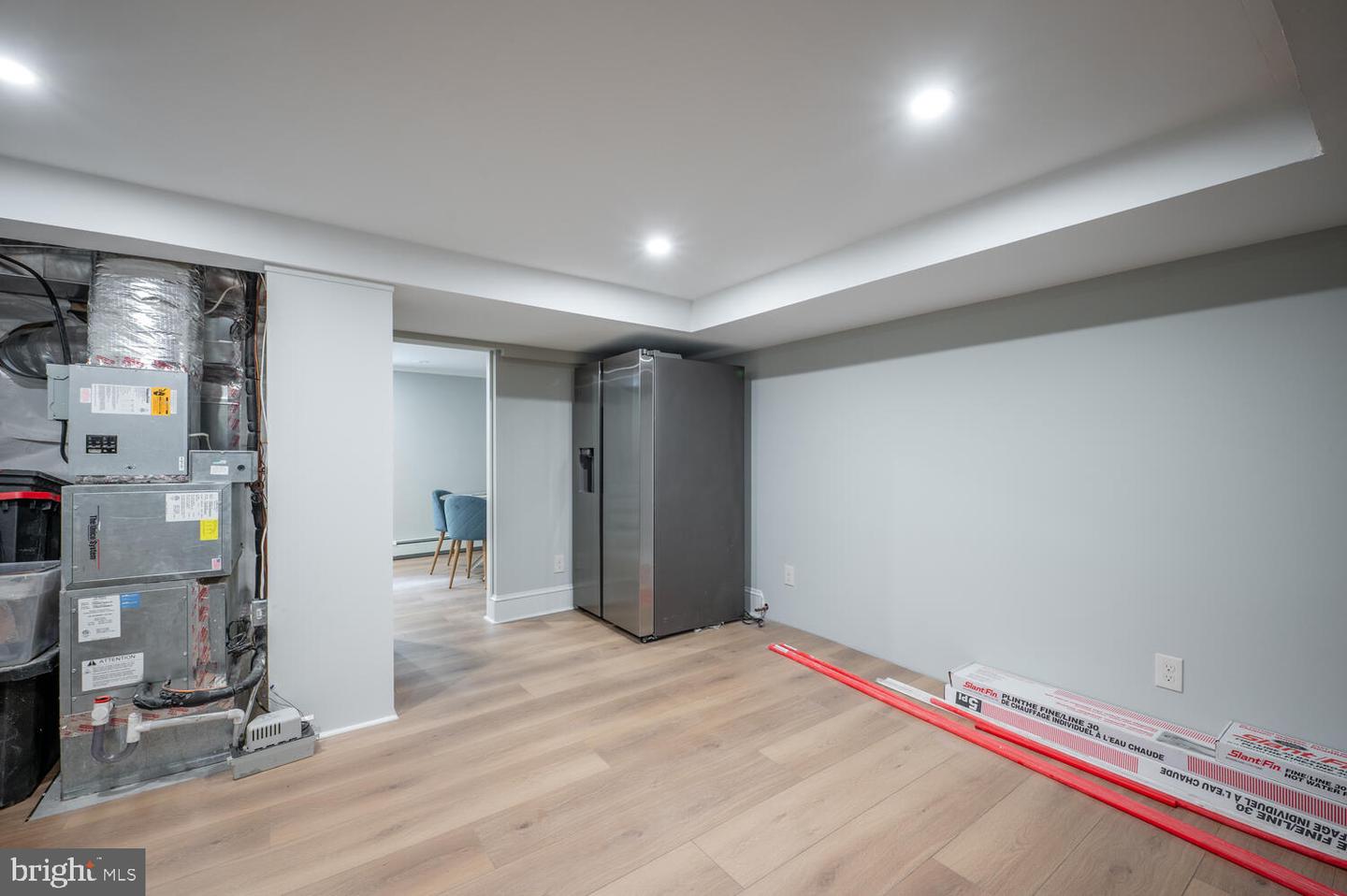 6 W MOUNT IDA AVE, ALEXANDRIA, Virginia 22305, 6 Bedrooms Bedrooms, ,4 BathroomsBathrooms,Residential,For sale,6 W MOUNT IDA AVE,VAAX2044382 MLS # VAAX2044382