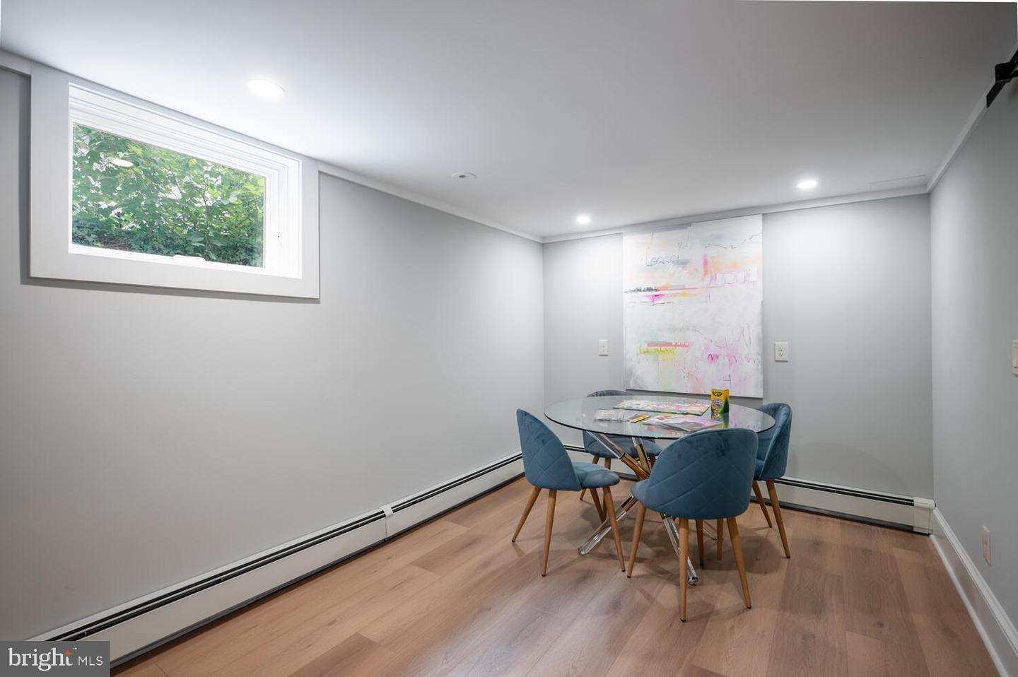6 W MOUNT IDA AVE, ALEXANDRIA, Virginia 22305, 6 Bedrooms Bedrooms, ,4 BathroomsBathrooms,Residential,For sale,6 W MOUNT IDA AVE,VAAX2044382 MLS # VAAX2044382
