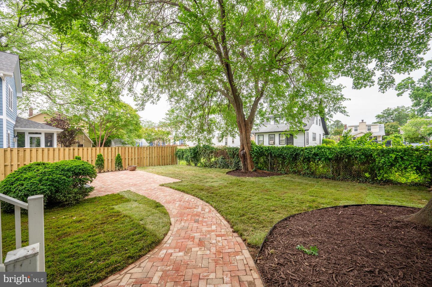 6 W MOUNT IDA AVE, ALEXANDRIA, Virginia 22305, 6 Bedrooms Bedrooms, ,4 BathroomsBathrooms,Residential,For sale,6 W MOUNT IDA AVE,VAAX2044382 MLS # VAAX2044382