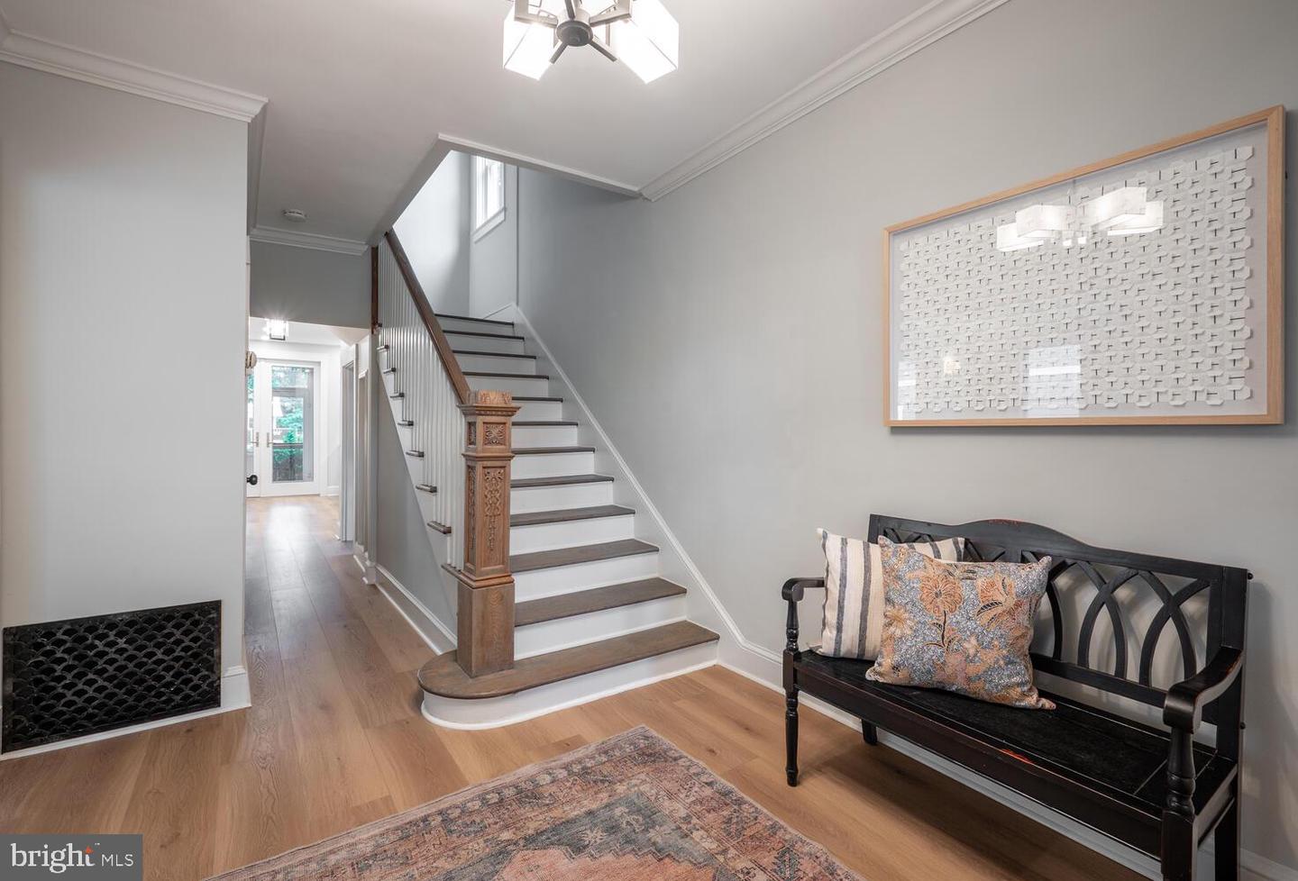 6 W MOUNT IDA AVE, ALEXANDRIA, Virginia 22305, 6 Bedrooms Bedrooms, ,4 BathroomsBathrooms,Residential,For sale,6 W MOUNT IDA AVE,VAAX2044382 MLS # VAAX2044382