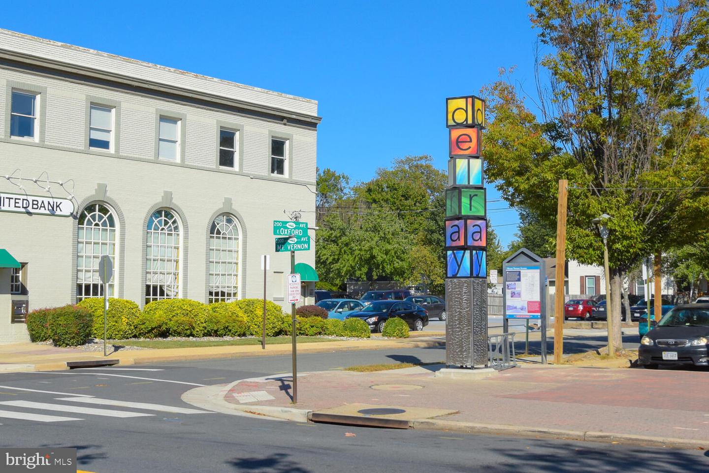 6 W MOUNT IDA AVE, ALEXANDRIA, Virginia 22305, 6 Bedrooms Bedrooms, ,4 BathroomsBathrooms,Residential,For sale,6 W MOUNT IDA AVE,VAAX2044382 MLS # VAAX2044382