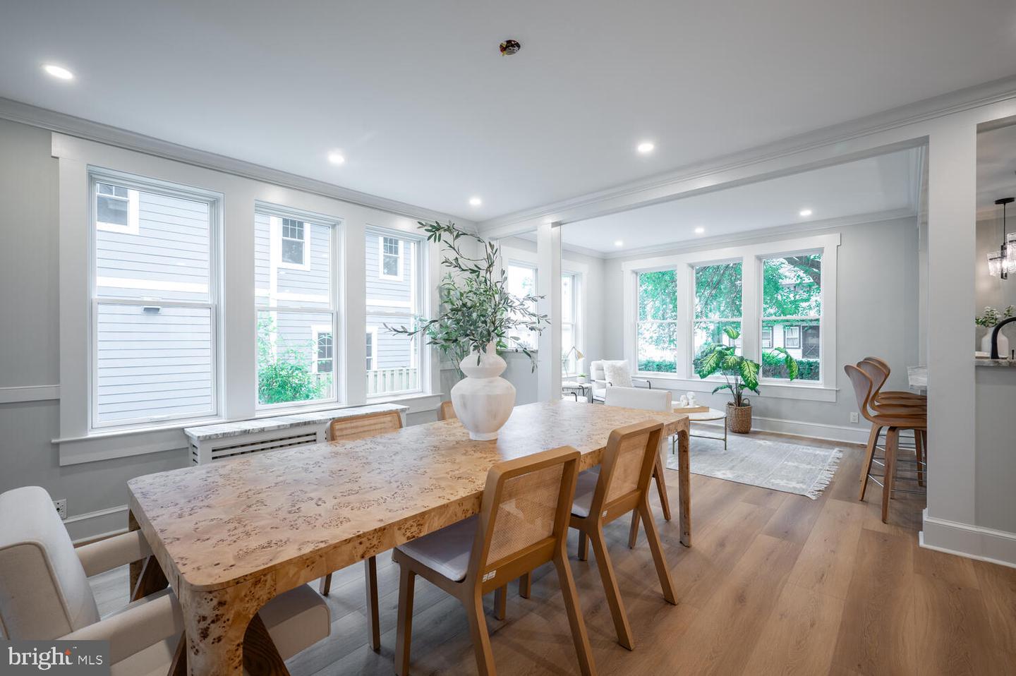 6 W MOUNT IDA AVE, ALEXANDRIA, Virginia 22305, 6 Bedrooms Bedrooms, ,4 BathroomsBathrooms,Residential,For sale,6 W MOUNT IDA AVE,VAAX2044382 MLS # VAAX2044382