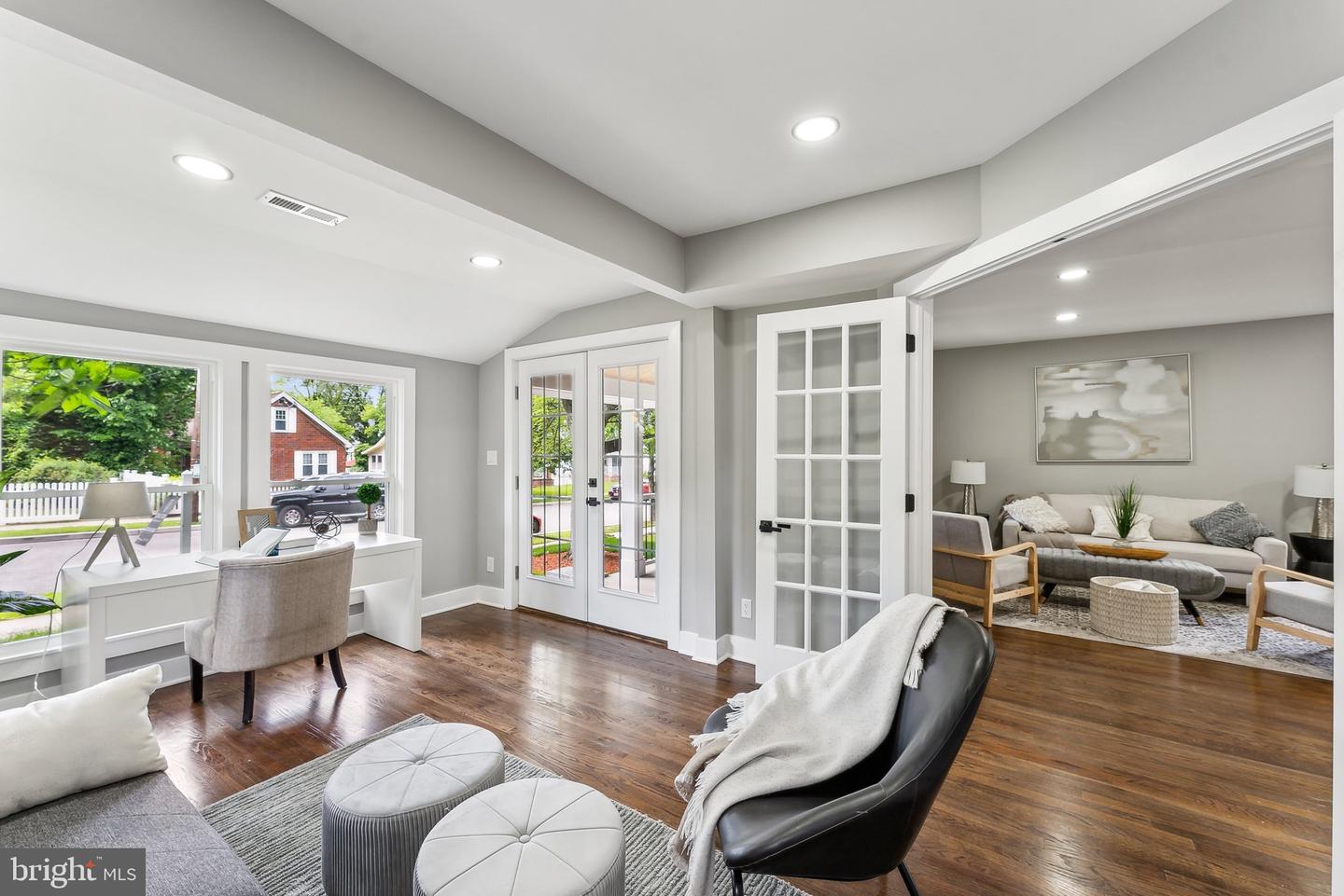 3104 DOUGLAS ST NE, WASHINGTON, District Of Columbia 20018, 7 Bedrooms Bedrooms, 8 Rooms Rooms,4 BathroomsBathrooms,Residential,For sale,3104 DOUGLAS ST NE,DCDC2196878 MLS # DCDC2196878