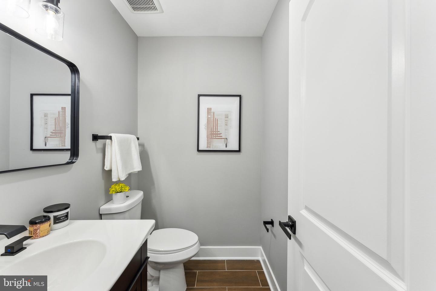 3104 DOUGLAS ST NE, WASHINGTON, District Of Columbia 20018, 7 Bedrooms Bedrooms, 8 Rooms Rooms,4 BathroomsBathrooms,Residential,For sale,3104 DOUGLAS ST NE,DCDC2196878 MLS # DCDC2196878