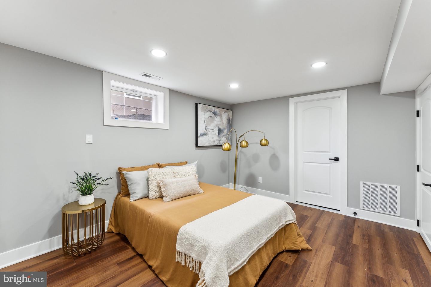 3104 DOUGLAS ST NE, WASHINGTON, District Of Columbia 20018, 7 Bedrooms Bedrooms, 8 Rooms Rooms,4 BathroomsBathrooms,Residential,For sale,3104 DOUGLAS ST NE,DCDC2196878 MLS # DCDC2196878