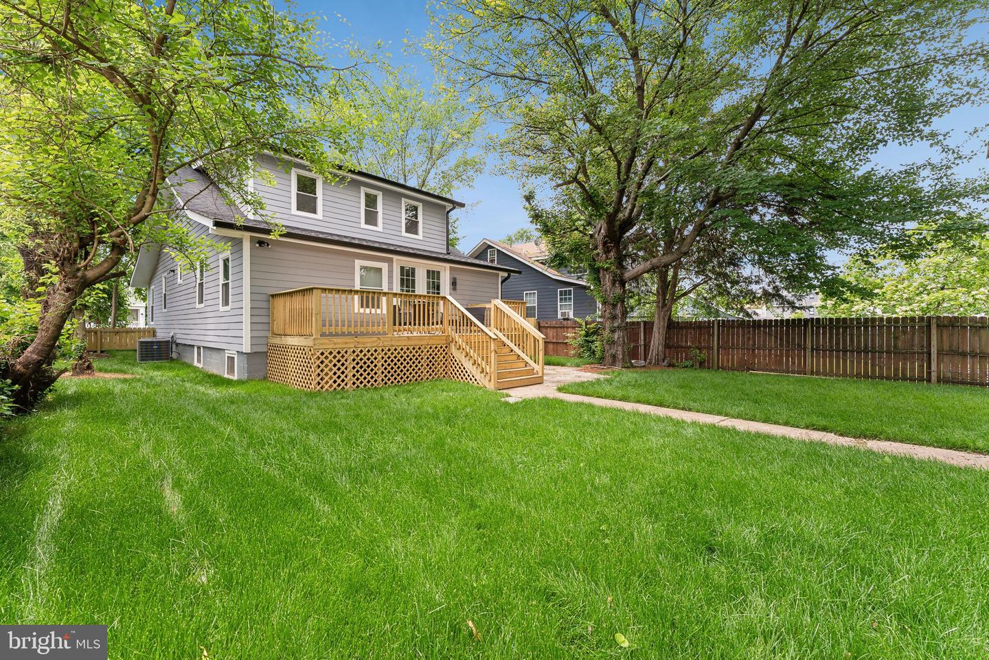 3104 DOUGLAS ST NE, WASHINGTON, District Of Columbia 20018, 7 Bedrooms Bedrooms, 8 Rooms Rooms,4 BathroomsBathrooms,Residential,For sale,3104 DOUGLAS ST NE,DCDC2196878 MLS # DCDC2196878