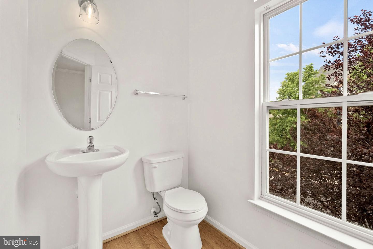 8483 HALLIE ROSE ST, ALEXANDRIA, Virginia 22309, 3 Bedrooms Bedrooms, ,2 BathroomsBathrooms,Residential,For sale,8483 HALLIE ROSE ST,VAFX2236556 MLS # VAFX2236556