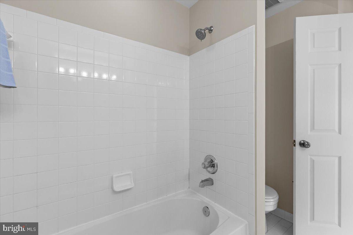 7701 HAYNES POINT WAY #1902, ALEXANDRIA, Virginia 22315, 2 Bedrooms Bedrooms, ,2 BathroomsBathrooms,Residential,For sale,7701 HAYNES POINT WAY #1902,VAFX2236594 MLS # VAFX2236594