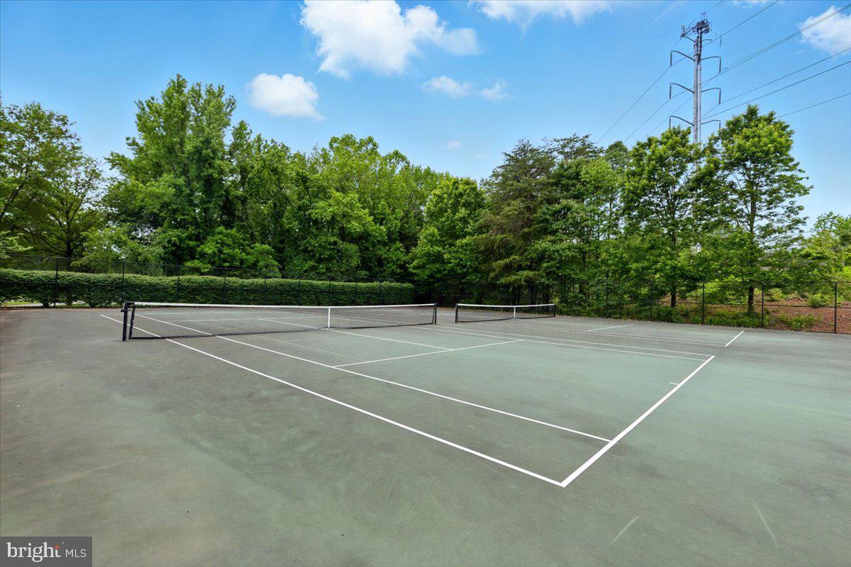 7701 HAYNES POINT WAY #1902, ALEXANDRIA, Virginia 22315, 2 Bedrooms Bedrooms, ,2 BathroomsBathrooms,Residential,For sale,7701 HAYNES POINT WAY #1902,VAFX2236594 MLS # VAFX2236594