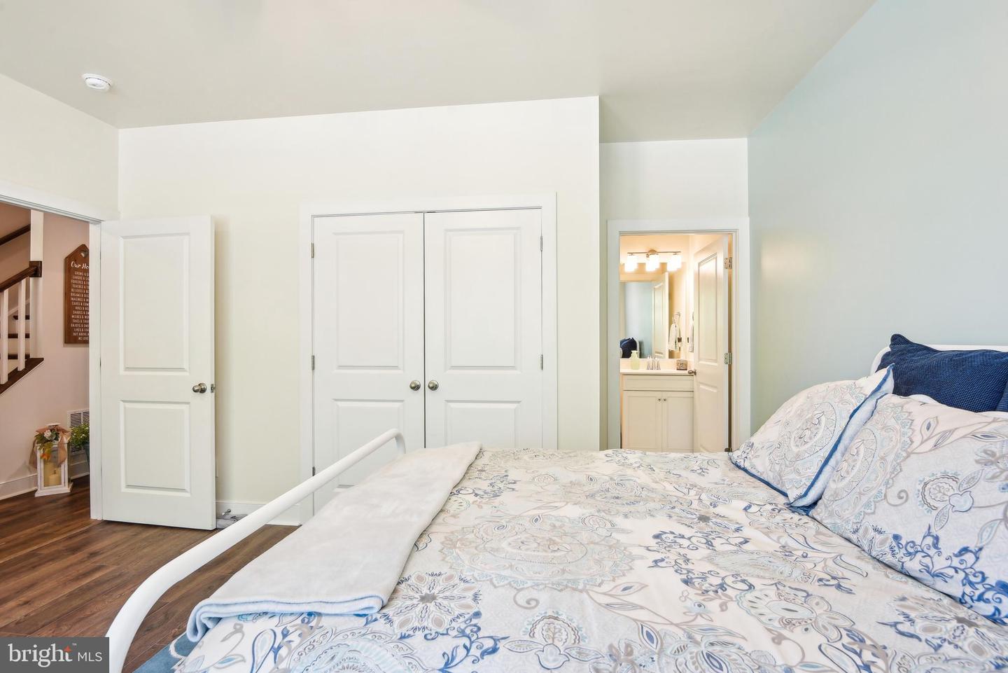 1579 MEADOWLARK GLEN RD, DUMFRIES, Virginia 22026, 4 Bedrooms Bedrooms, ,3 BathroomsBathrooms,Residential,For sale,1579 MEADOWLARK GLEN RD,VAPW2093282 MLS # VAPW2093282