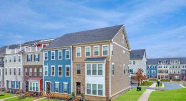 1579 MEADOWLARK GLEN RD, DUMFRIES, Virginia 22026, 4 Bedrooms Bedrooms, ,3 BathroomsBathrooms,Residential,For sale,1579 MEADOWLARK GLEN RD,VAPW2093282 MLS # VAPW2093282