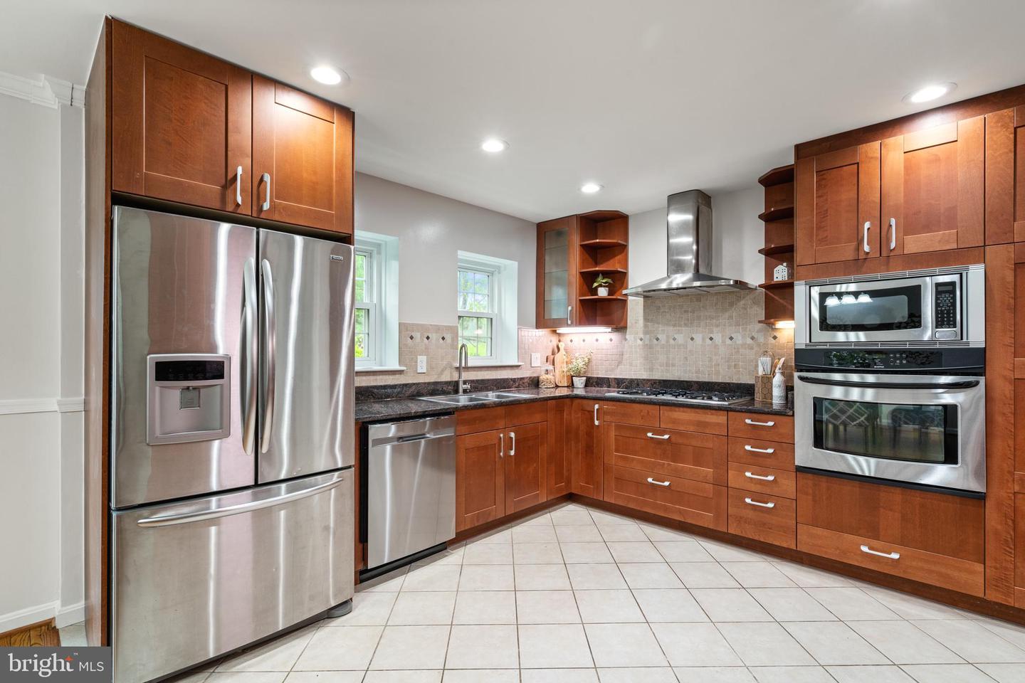 2192 GOLF COURSE DR, RESTON, Virginia 20191, 3 Bedrooms Bedrooms, ,3 BathroomsBathrooms,Residential,For sale,2192 GOLF COURSE DR,VAFX2237436 MLS # VAFX2237436