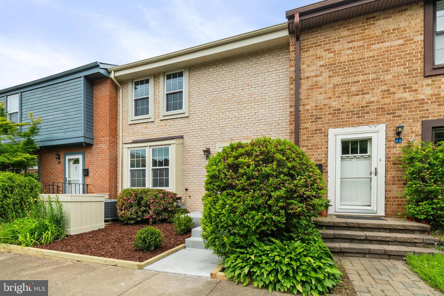 2192 GOLF COURSE DR, RESTON, Virginia 20191, 3 Bedrooms Bedrooms, ,3 BathroomsBathrooms,Residential,For sale,2192 GOLF COURSE DR,VAFX2237436 MLS # VAFX2237436