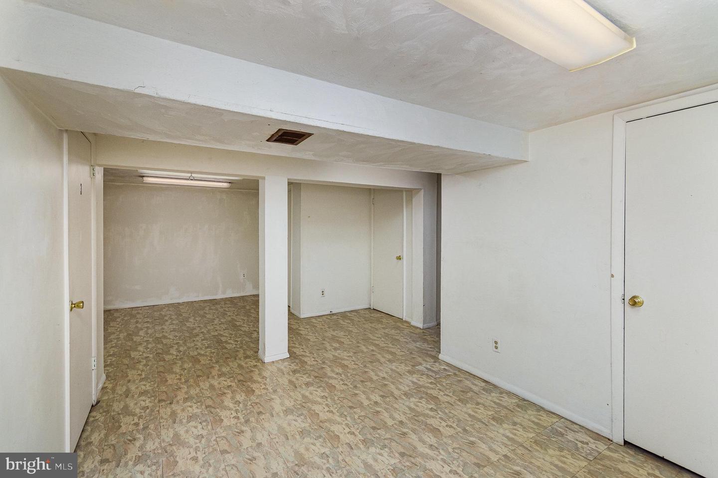 8809 VERNON VIEW DR, ALEXANDRIA, Virginia 22308, 4 Bedrooms Bedrooms, ,2 BathroomsBathrooms,Residential,For sale,8809 VERNON VIEW DR,VAFX2237696 MLS # VAFX2237696