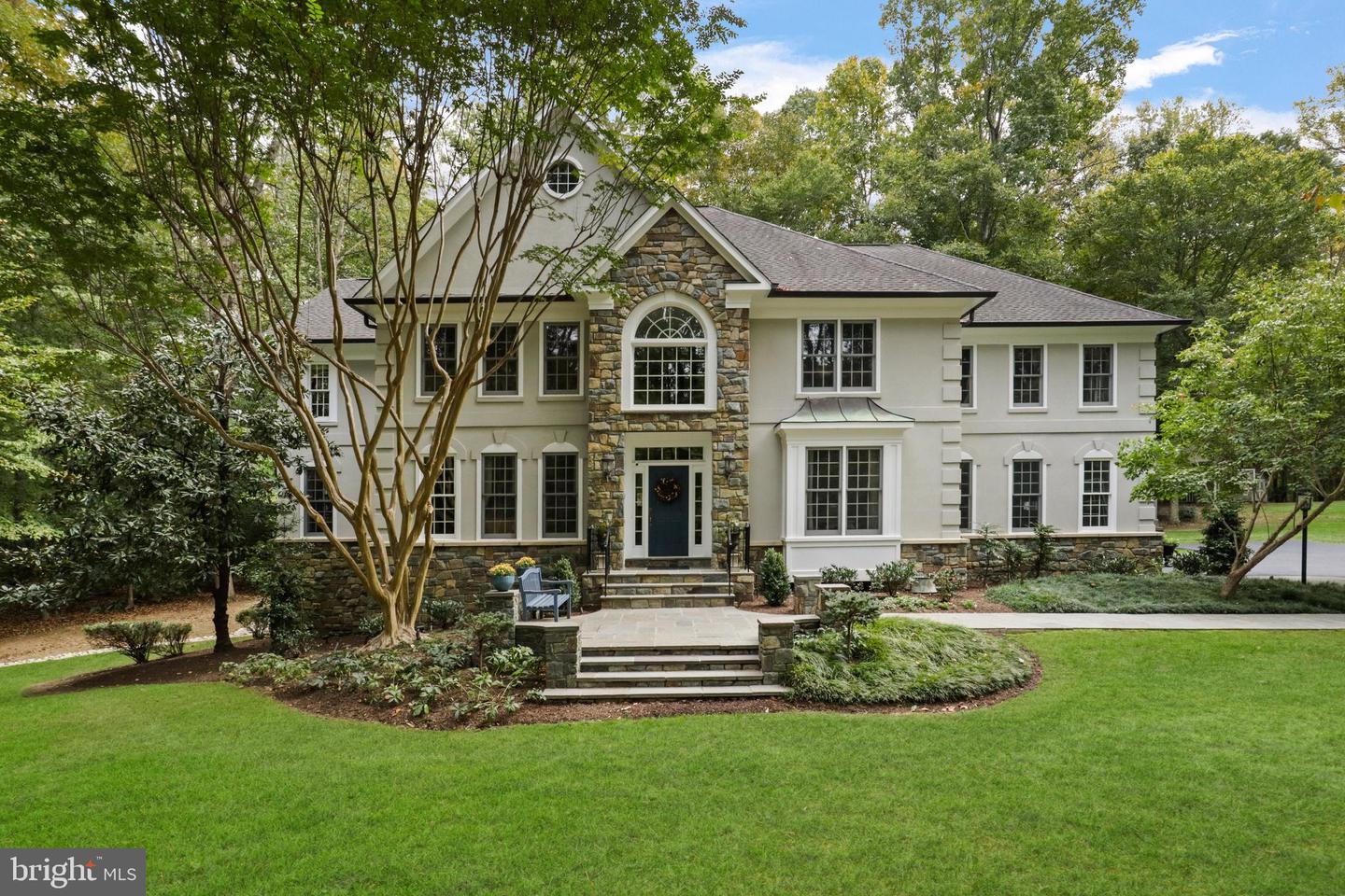 7211 TWELVE OAKS DR, FAIRFAX STATION, Virginia 22039, 4 Bedrooms Bedrooms, ,4 BathroomsBathrooms,Residential,For sale,7211 TWELVE OAKS DR,VAFX2200942 MLS # VAFX2200942