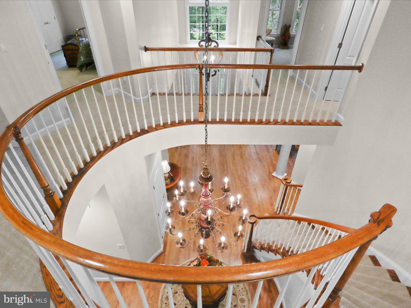7211 TWELVE OAKS DR, FAIRFAX STATION, Virginia 22039, 4 Bedrooms Bedrooms, ,4 BathroomsBathrooms,Residential,For sale,7211 TWELVE OAKS DR,VAFX2200942 MLS # VAFX2200942