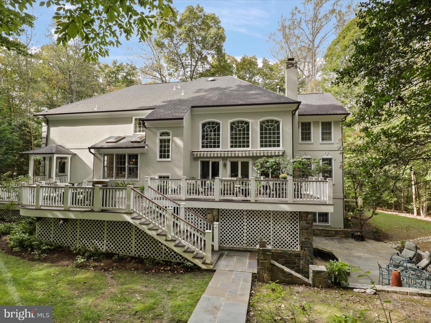 7211 TWELVE OAKS DR, FAIRFAX STATION, Virginia 22039, 4 Bedrooms Bedrooms, ,4 BathroomsBathrooms,Residential,For sale,7211 TWELVE OAKS DR,VAFX2200942 MLS # VAFX2200942