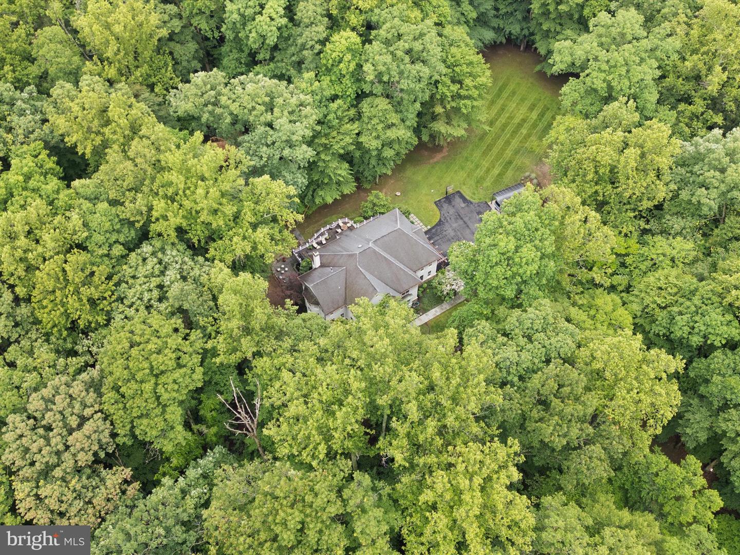 7211 TWELVE OAKS DR, FAIRFAX STATION, Virginia 22039, 4 Bedrooms Bedrooms, ,4 BathroomsBathrooms,Residential,For sale,7211 TWELVE OAKS DR,VAFX2200942 MLS # VAFX2200942