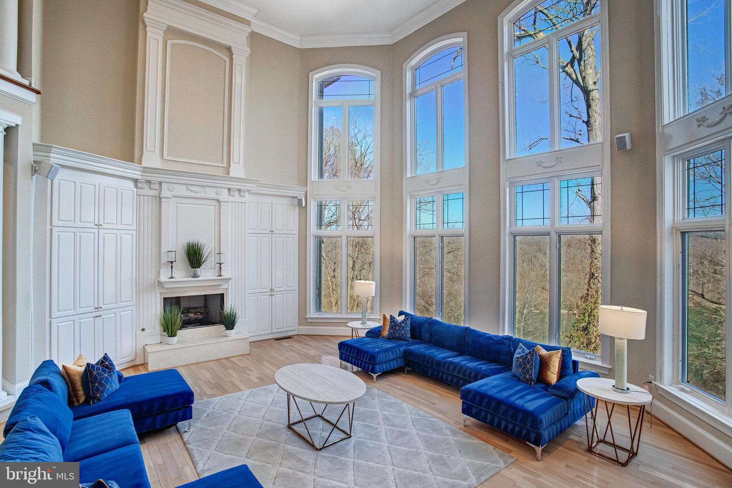 7024 GREEN OAK DR, MCLEAN, Virginia 22101, 7 Bedrooms Bedrooms, ,6 BathroomsBathrooms,Residential,For sale,7024 GREEN OAK DR,VAFX2221308 MLS # VAFX2221308