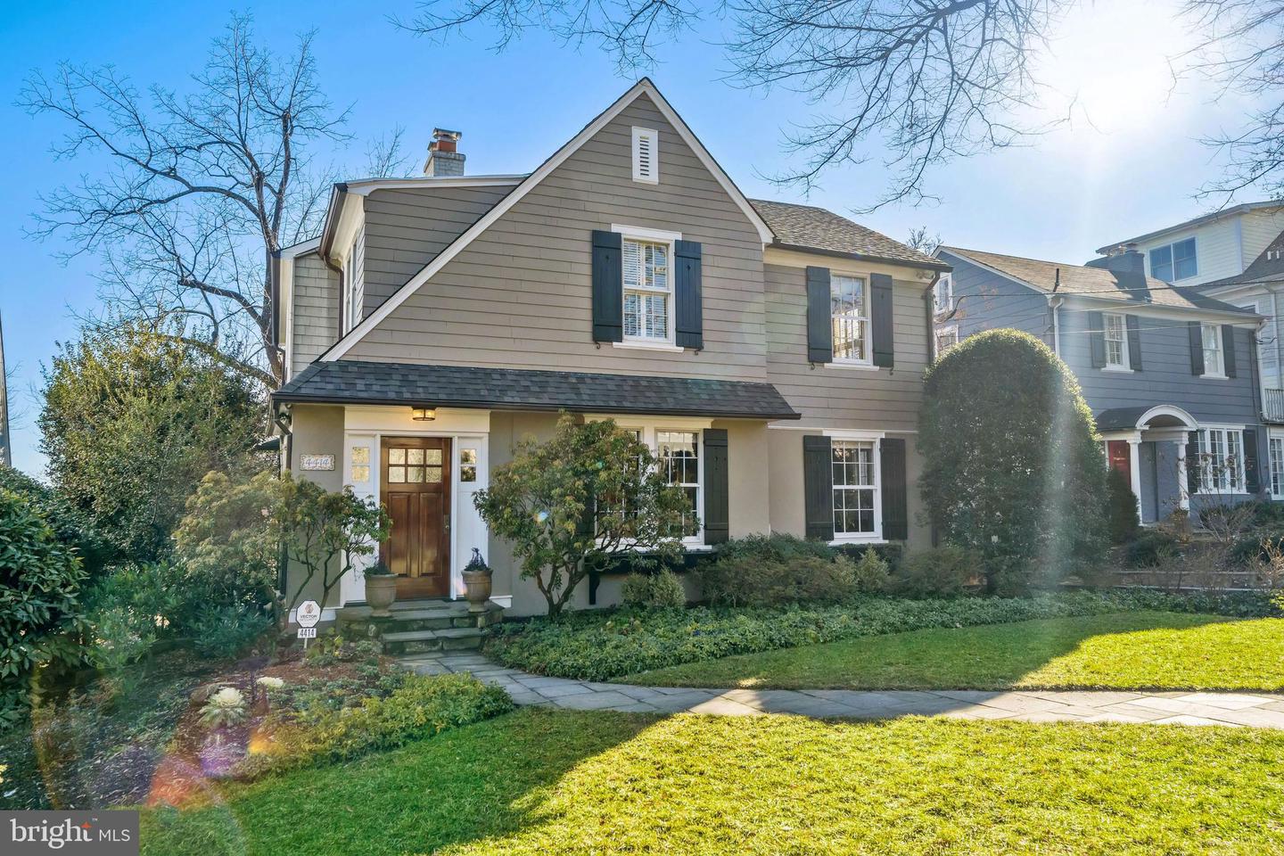 4414 LOWELL ST NW, WASHINGTON, District Of Columbia 20016, 5 Bedrooms Bedrooms, ,4 BathroomsBathrooms,Residential,For sale,4414 LOWELL ST NW,DCDC2185006 MLS # DCDC2185006
