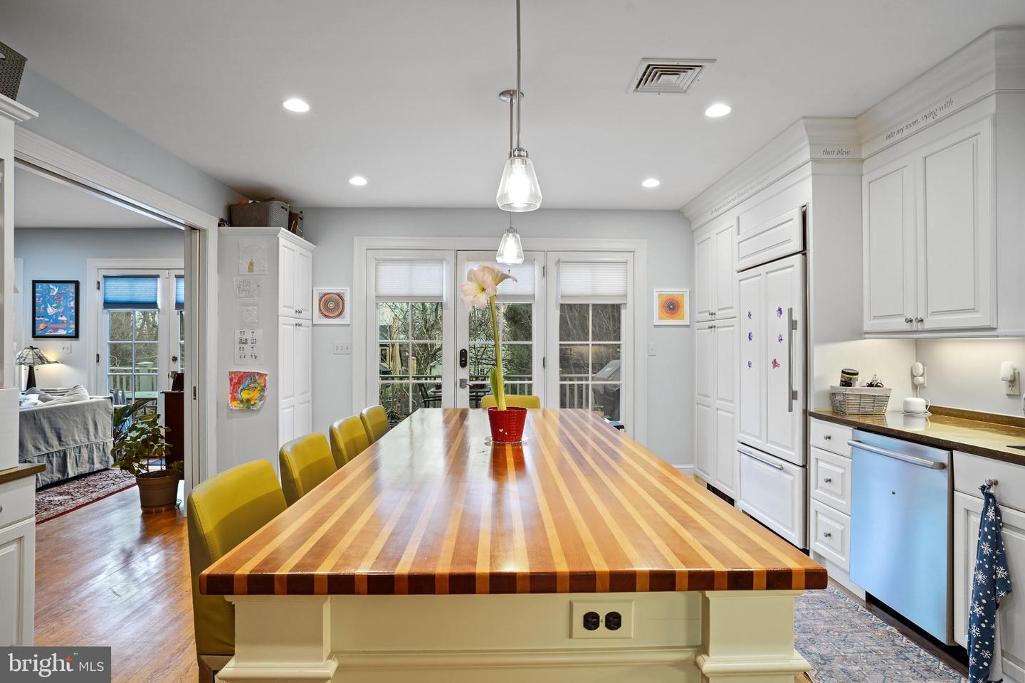 4414 LOWELL ST NW, WASHINGTON, District Of Columbia 20016, 5 Bedrooms Bedrooms, ,4 BathroomsBathrooms,Residential,For sale,4414 LOWELL ST NW,DCDC2185006 MLS # DCDC2185006