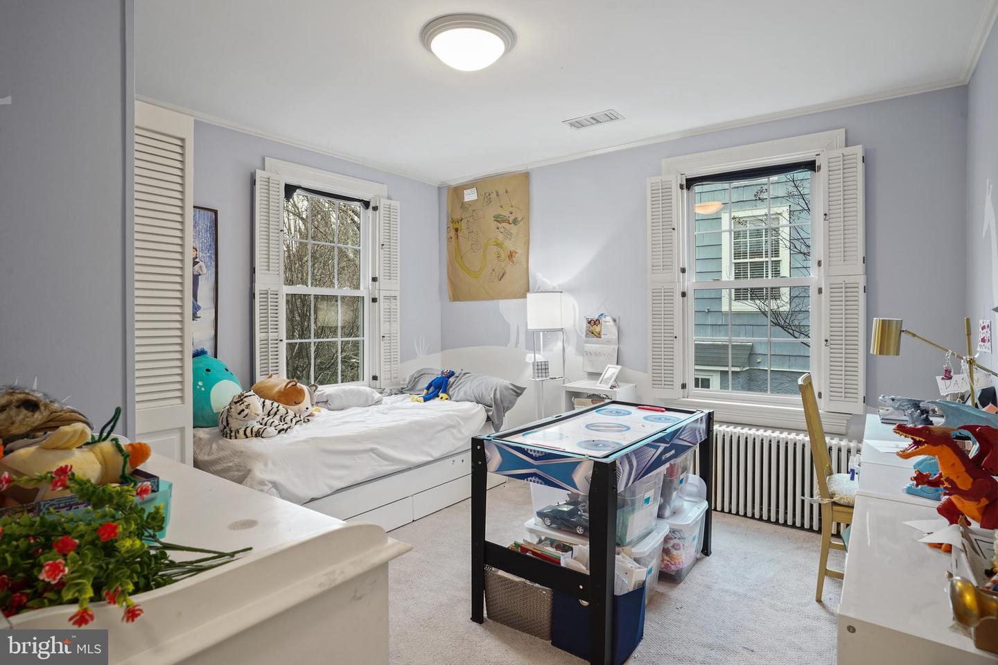 4414 LOWELL ST NW, WASHINGTON, District Of Columbia 20016, 5 Bedrooms Bedrooms, ,4 BathroomsBathrooms,Residential,For sale,4414 LOWELL ST NW,DCDC2185006 MLS # DCDC2185006