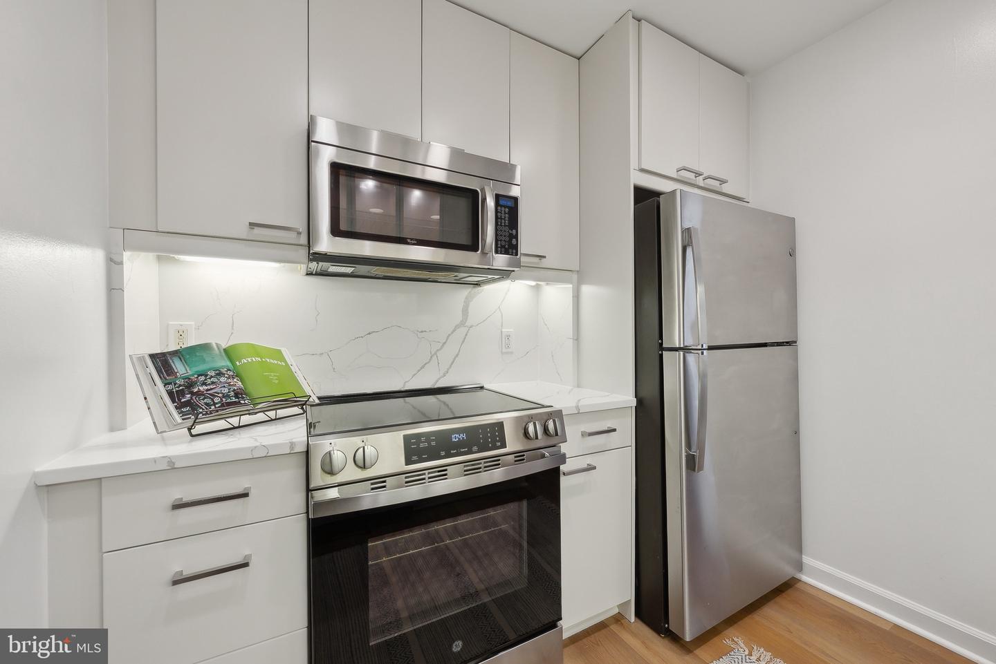 1830 17TH ST NW #506, WASHINGTON, District Of Columbia 20009, 2 Bedrooms Bedrooms, ,1 BathroomBathrooms,Residential,For sale,1830 17TH ST NW #506,DCDC2188704 MLS # DCDC2188704