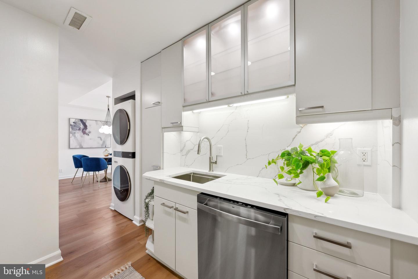 1830 17TH ST NW #506, WASHINGTON, District Of Columbia 20009, 2 Bedrooms Bedrooms, ,1 BathroomBathrooms,Residential,For sale,1830 17TH ST NW #506,DCDC2188704 MLS # DCDC2188704