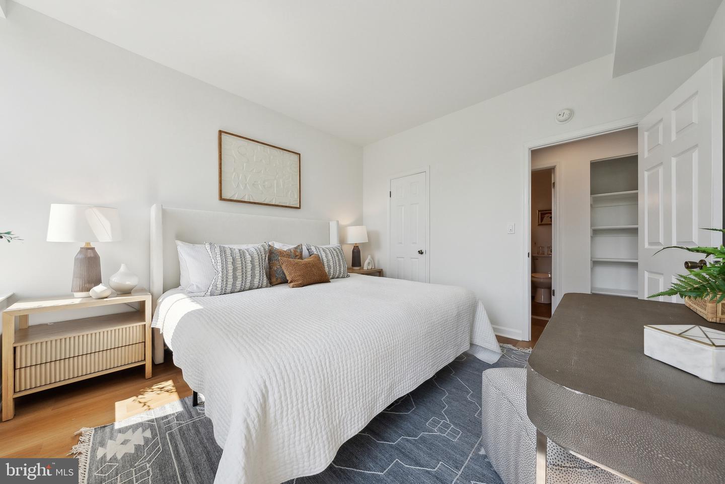 1830 17TH ST NW #506, WASHINGTON, District Of Columbia 20009, 2 Bedrooms Bedrooms, ,1 BathroomBathrooms,Residential,For sale,1830 17TH ST NW #506,DCDC2188704 MLS # DCDC2188704