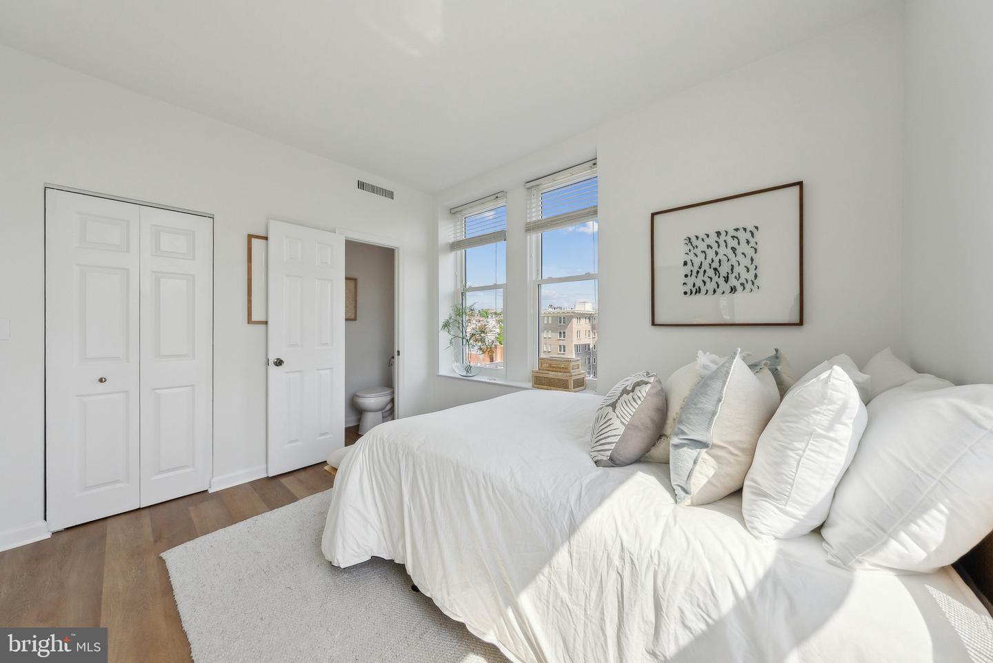 1830 17TH ST NW #506, WASHINGTON, District Of Columbia 20009, 2 Bedrooms Bedrooms, ,1 BathroomBathrooms,Residential,For sale,1830 17TH ST NW #506,DCDC2188704 MLS # DCDC2188704