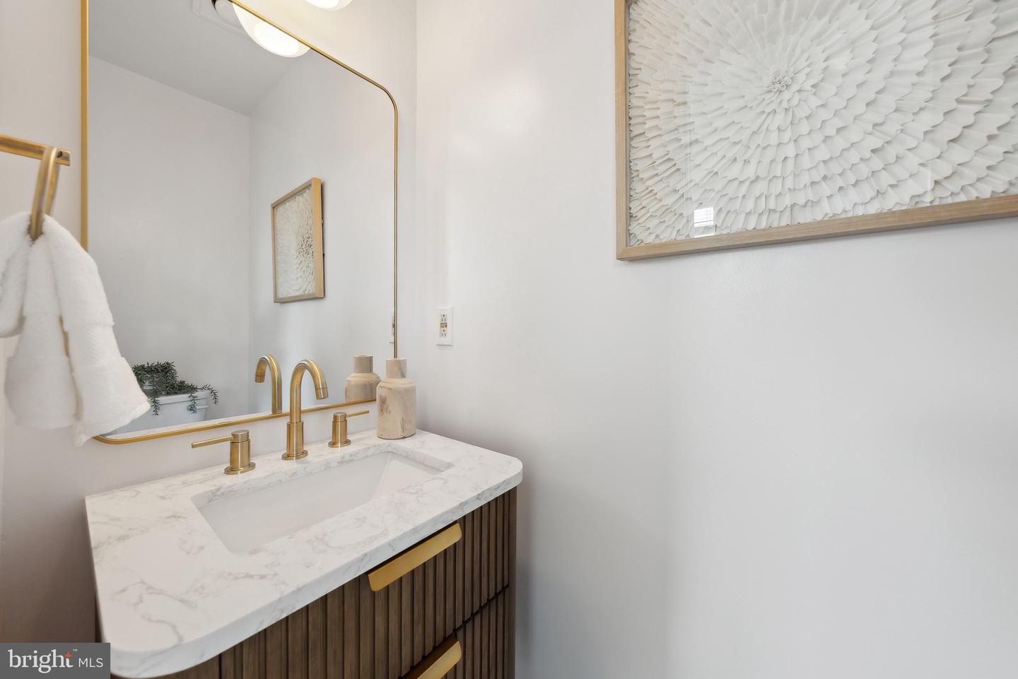 1830 17TH ST NW #506, WASHINGTON, District Of Columbia 20009, 2 Bedrooms Bedrooms, ,1 BathroomBathrooms,Residential,For sale,1830 17TH ST NW #506,DCDC2188704 MLS # DCDC2188704