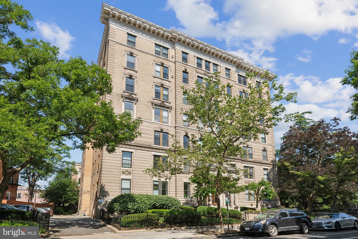 1830 17TH ST NW #506, WASHINGTON, District Of Columbia 20009, 2 Bedrooms Bedrooms, ,1 BathroomBathrooms,Residential,For sale,1830 17TH ST NW #506,DCDC2188704 MLS # DCDC2188704