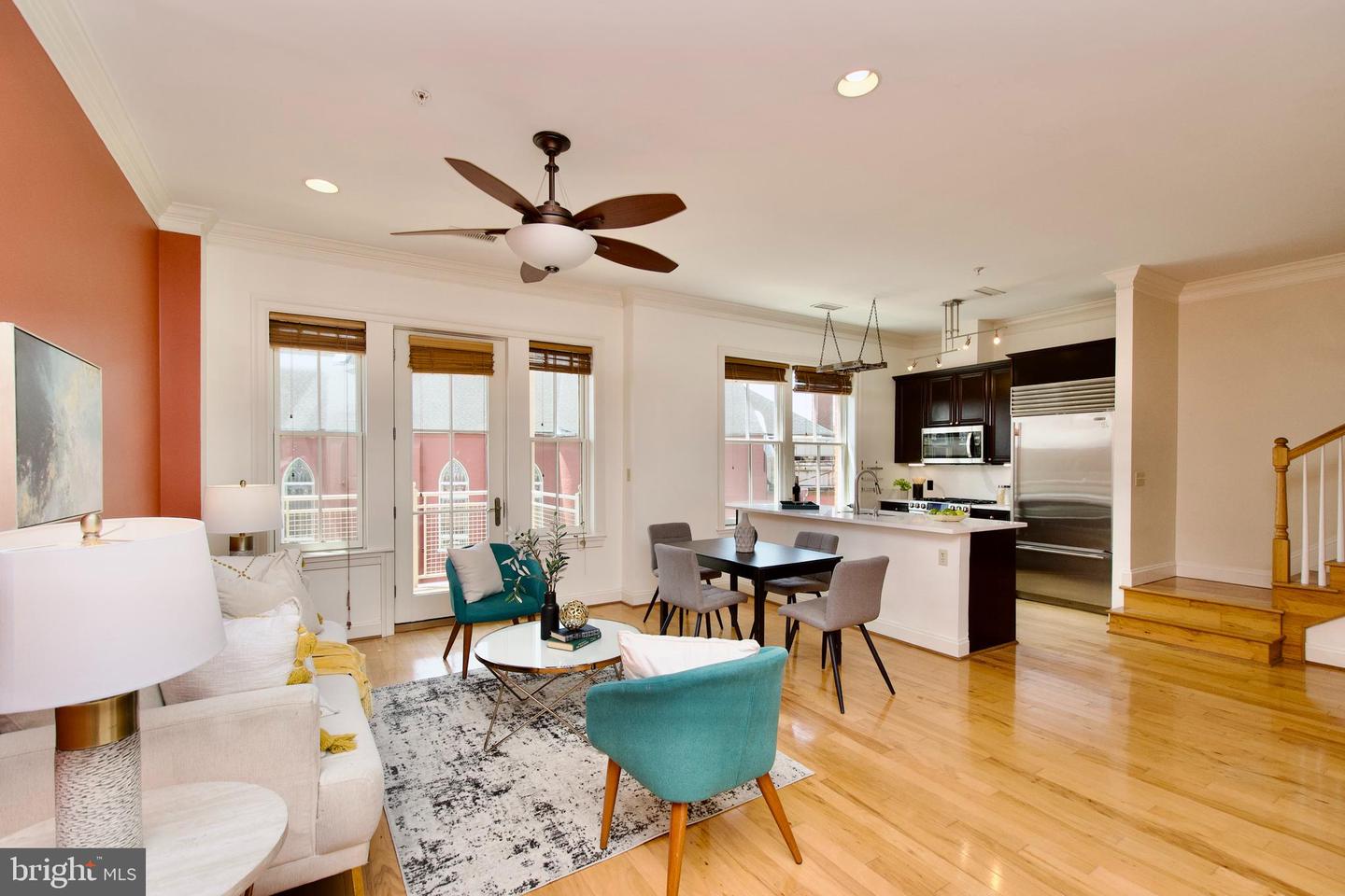 1210 R ST NW #313, WASHINGTON, District Of Columbia 20009, 2 Bedrooms Bedrooms, ,2 BathroomsBathrooms,Residential,For sale,1210 R ST NW #313,DCDC2190460 MLS # DCDC2190460