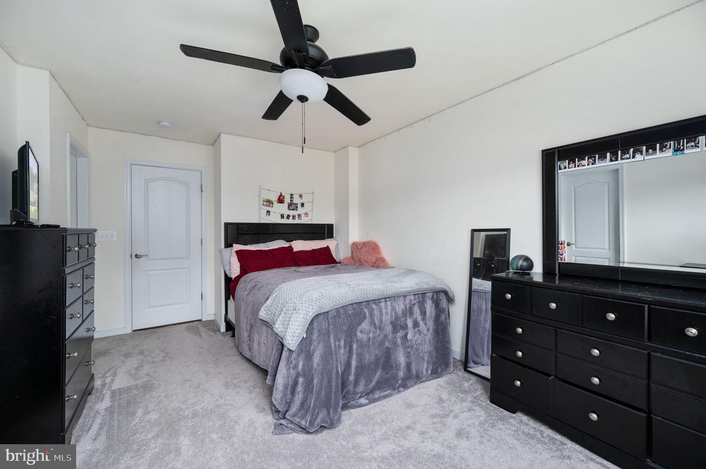 435 CONNELLY DR, FREDERICKSBURG, Virginia 22406, 5 Bedrooms Bedrooms, ,4 BathroomsBathrooms,Residential,For sale,435 CONNELLY DR,VAST2037120 MLS # VAST2037120