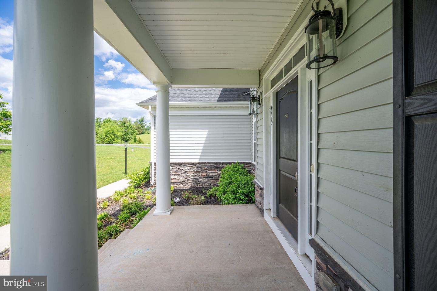 435 CONNELLY DR, FREDERICKSBURG, Virginia 22406, 5 Bedrooms Bedrooms, ,4 BathroomsBathrooms,Residential,For sale,435 CONNELLY DR,VAST2037120 MLS # VAST2037120